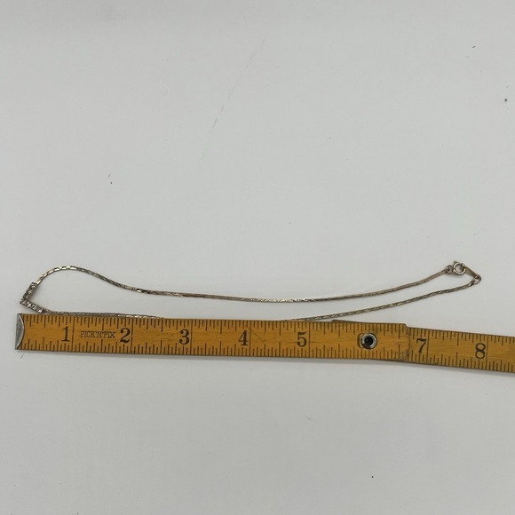 Vintage Sarah Coventry Gold-Tone V Necklace Rhinestone Detail 16" Choker Style - Picture 6 of 7